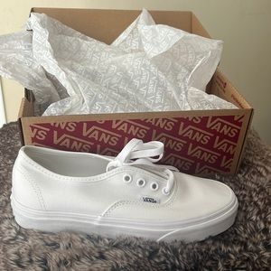 White Vans size 6.5(women) , brand new